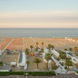 4* Hotel Remin Plaza