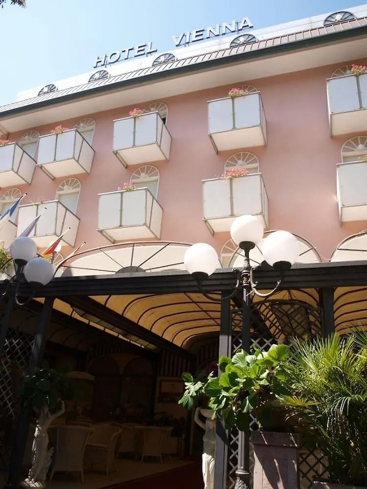 Hotel Vienna Ostenda E Ristorante Il Danubio Rimini