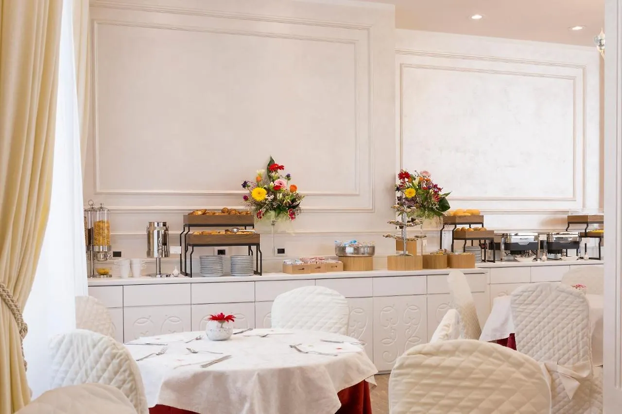 Hotel Vienna Ostenda E Ristorante Il Danubio Rimini