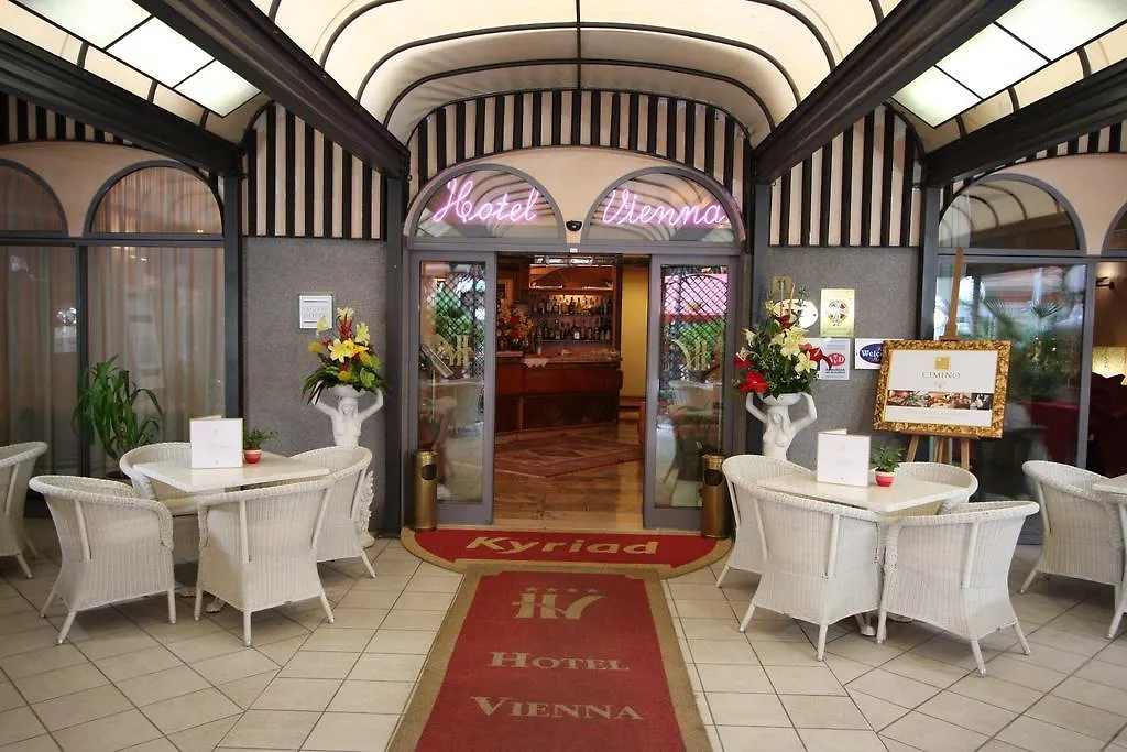 Hotel Vienna Ostenda E Ristorante Il Danubio Rimini 4*,  Italy