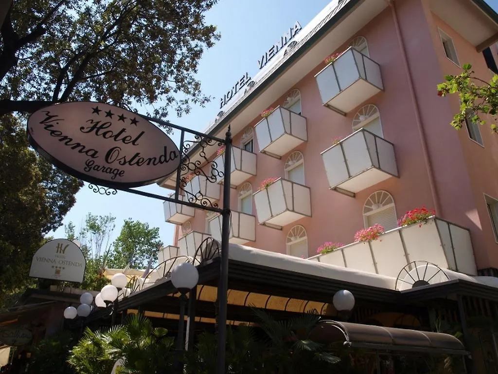 Hotel Vienna Ostenda E Ristorante Il Danubio Rimini 4*,