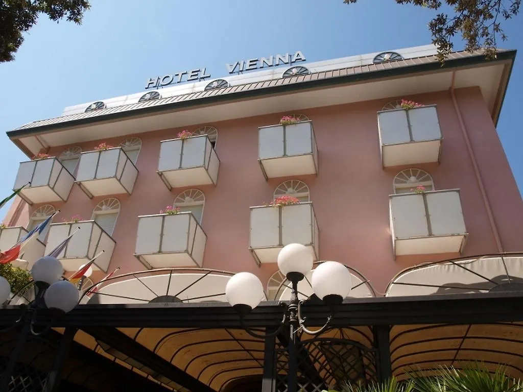 Hotel Vienna Ostenda E Ristorante Il Danubio Rimini